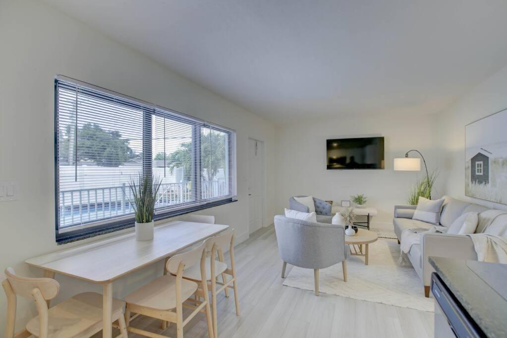 2Br Cozy Fll Retreat! Lejlighed Fort Lauderdale Eksteriør billede