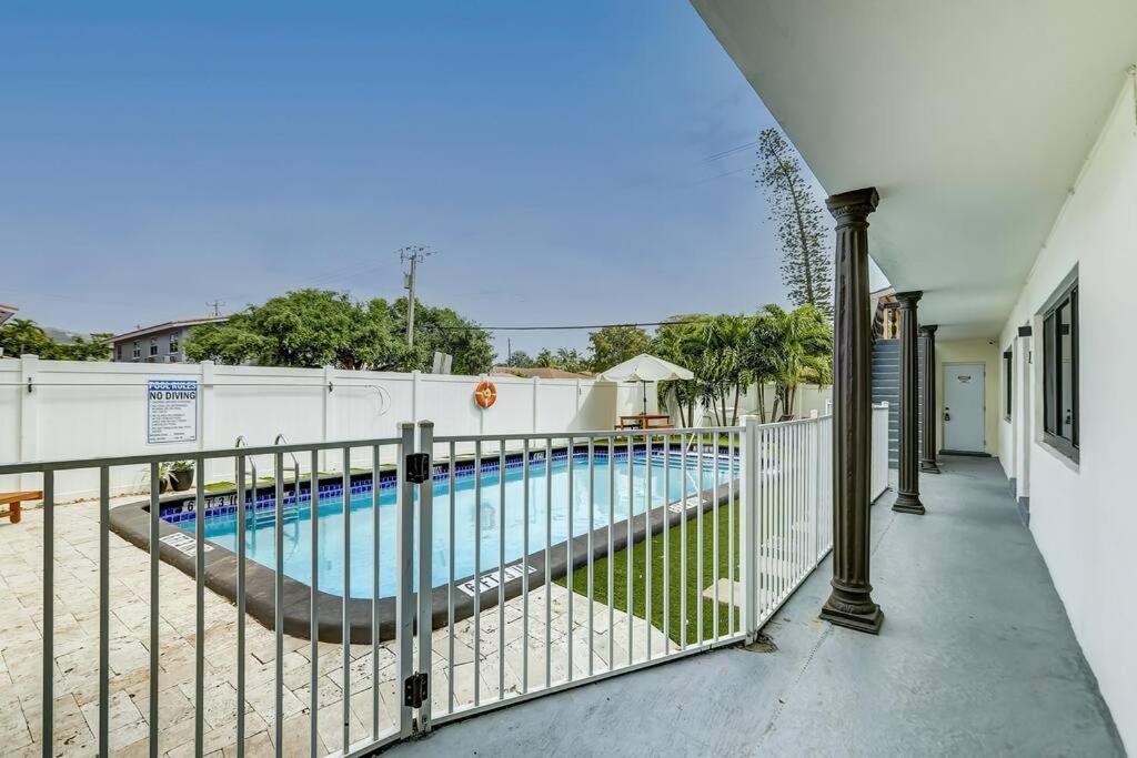 2Br Cozy Fll Retreat! Lejlighed Fort Lauderdale Eksteriør billede